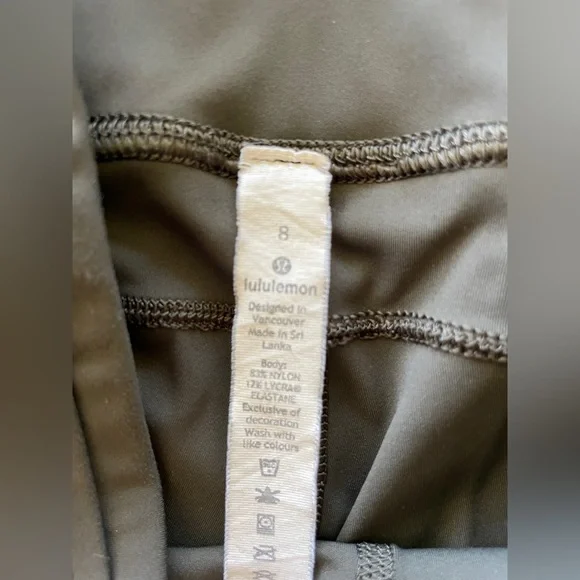 Lululemon high rise leggings - Picture 6 of 8